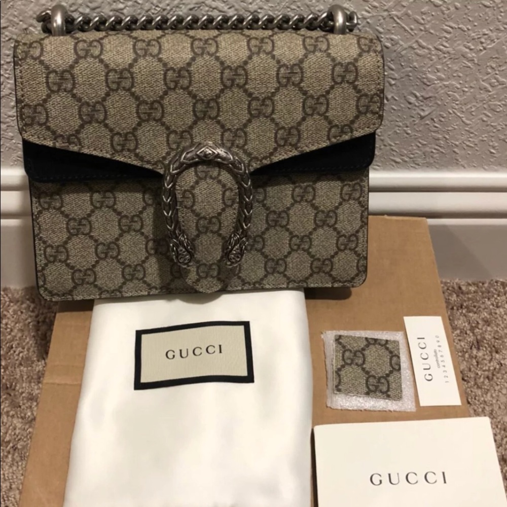 GUCCI - Picture 2 of 7